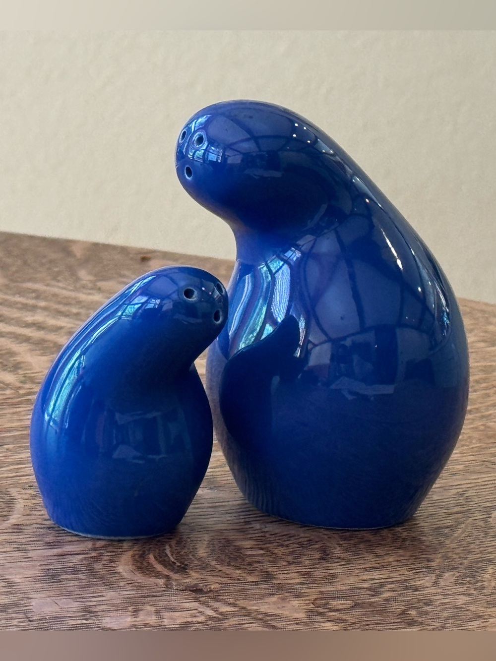 SHMOO by Eva Zeisel Blue Ceramic Decorative Salt and Pepper Shakers Set